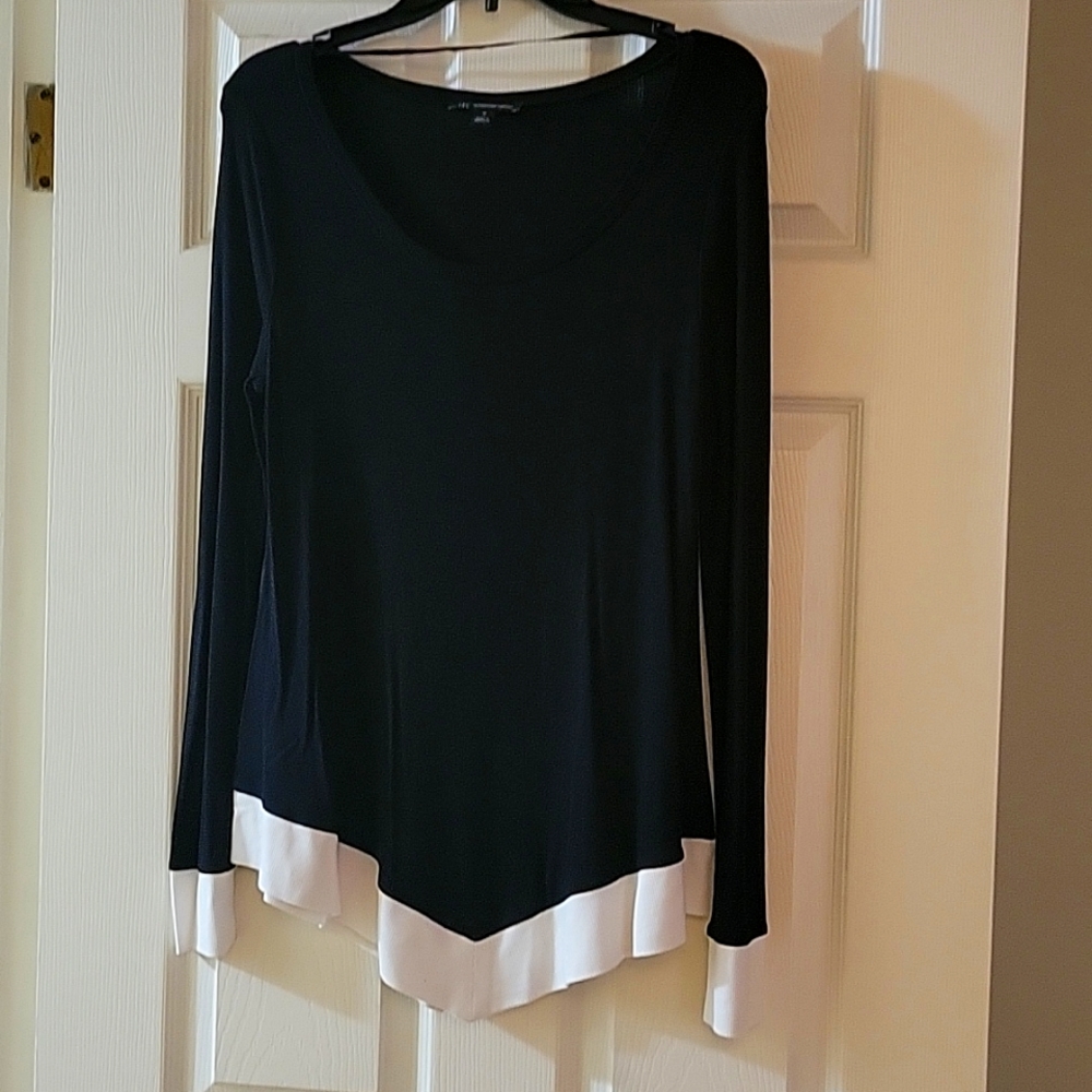 INC Black Swing Top with White trim. Size Medium